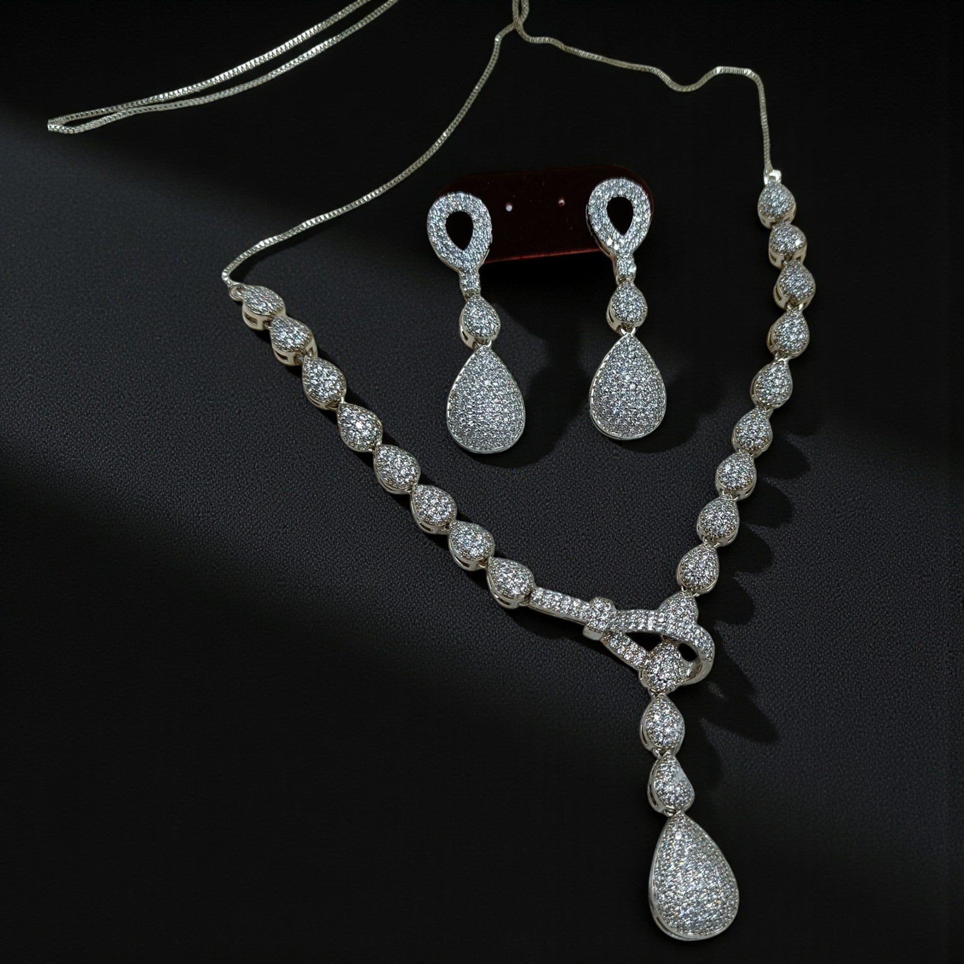 Royal Glow American Diamond Set (TC0010)