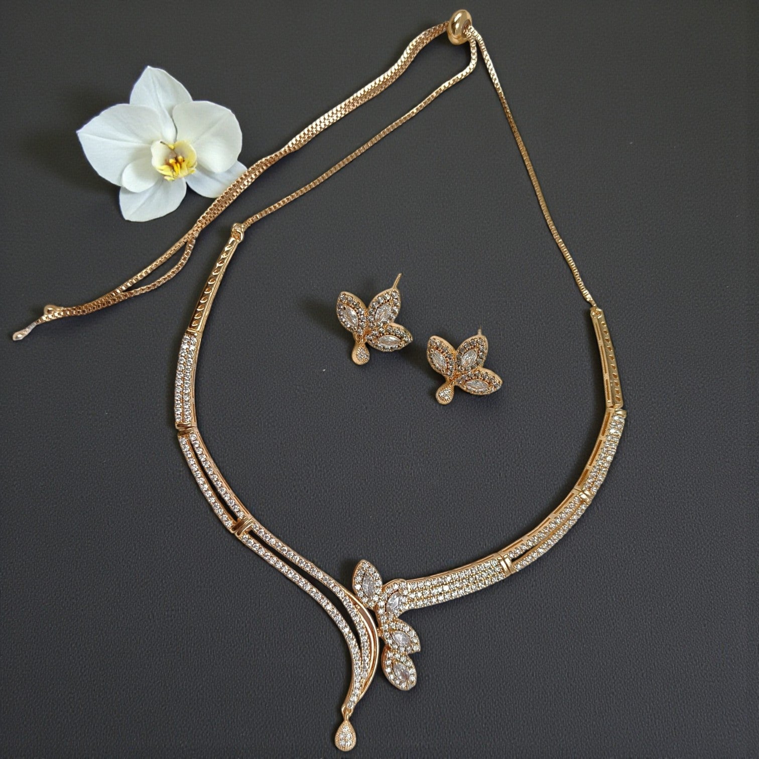 Classic American Diamond Necklace & Earrings Set (TC0021)