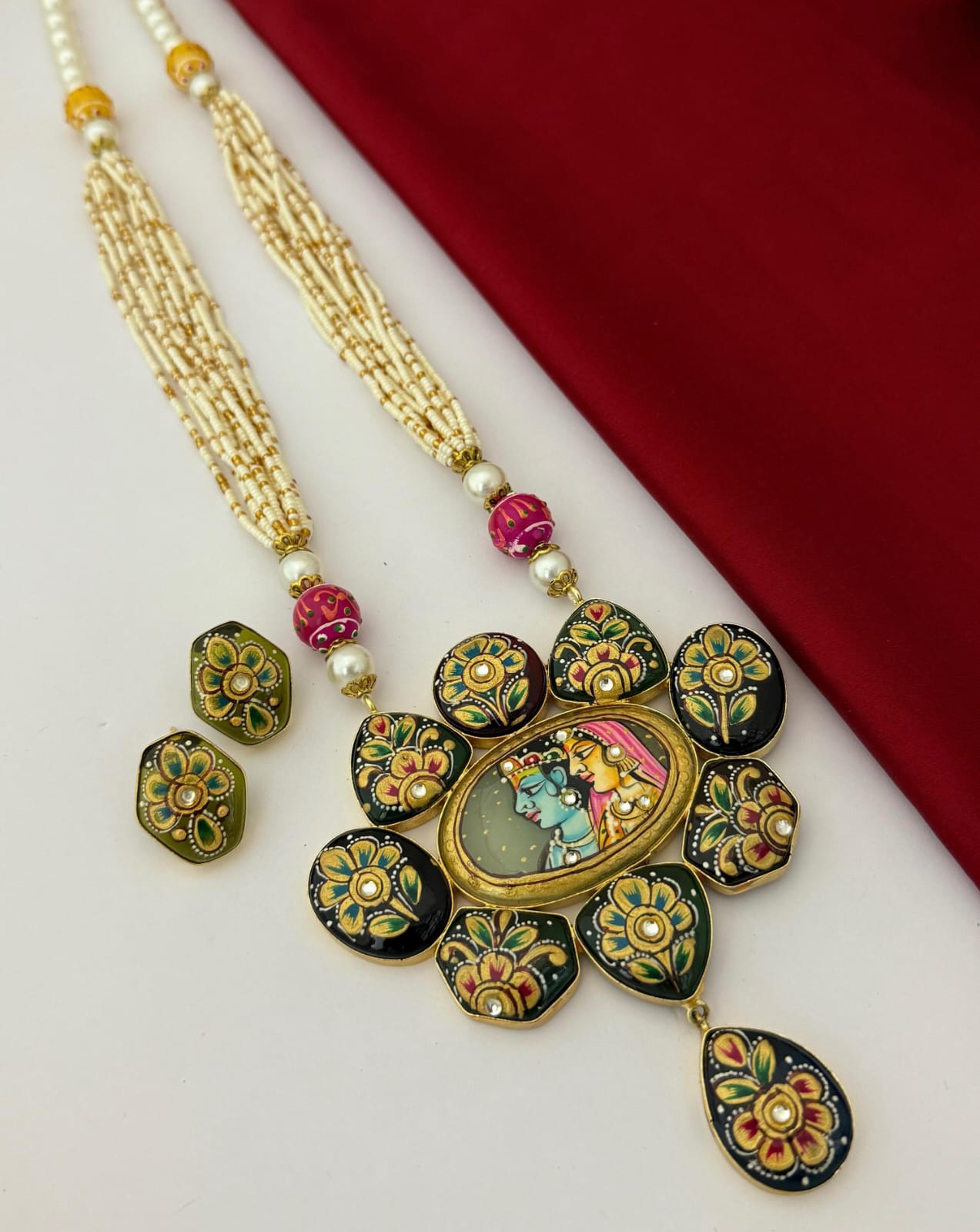 Ethereal Glow Semi-Precious Stone Necklace Set (TC0038)