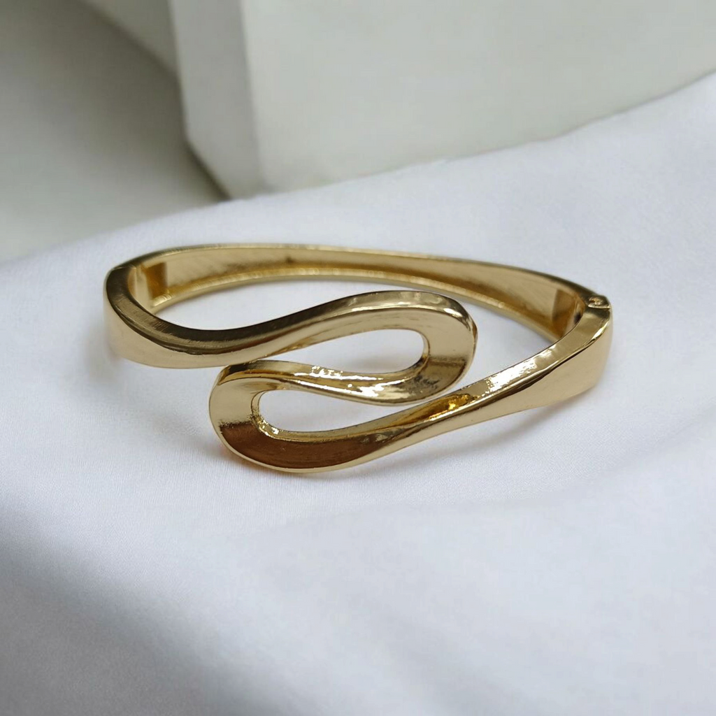 Sparkling Luxurious Western Imported Kada Bracelet for Women and Girls