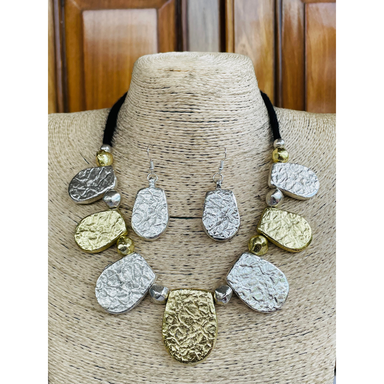 Divine Classy Oxidise Necklace Set