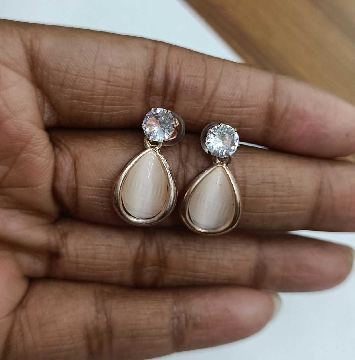 Beautiful Trendy Rose Gold Teardrop Earring