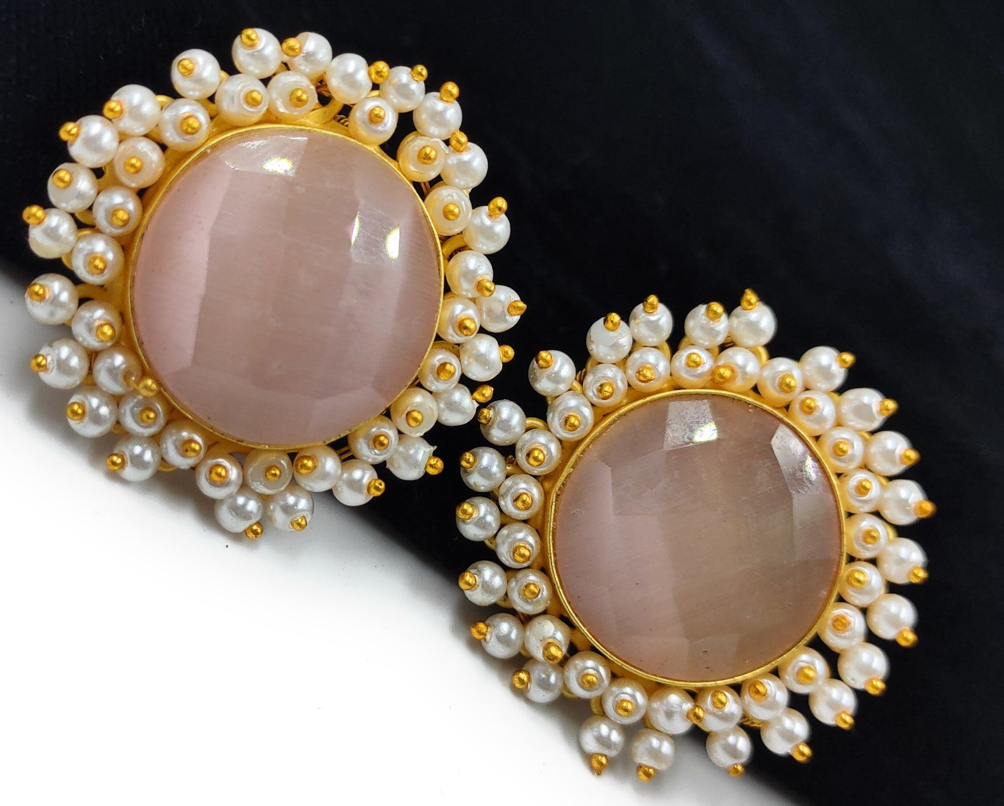 Bold Accent Classy Earing
