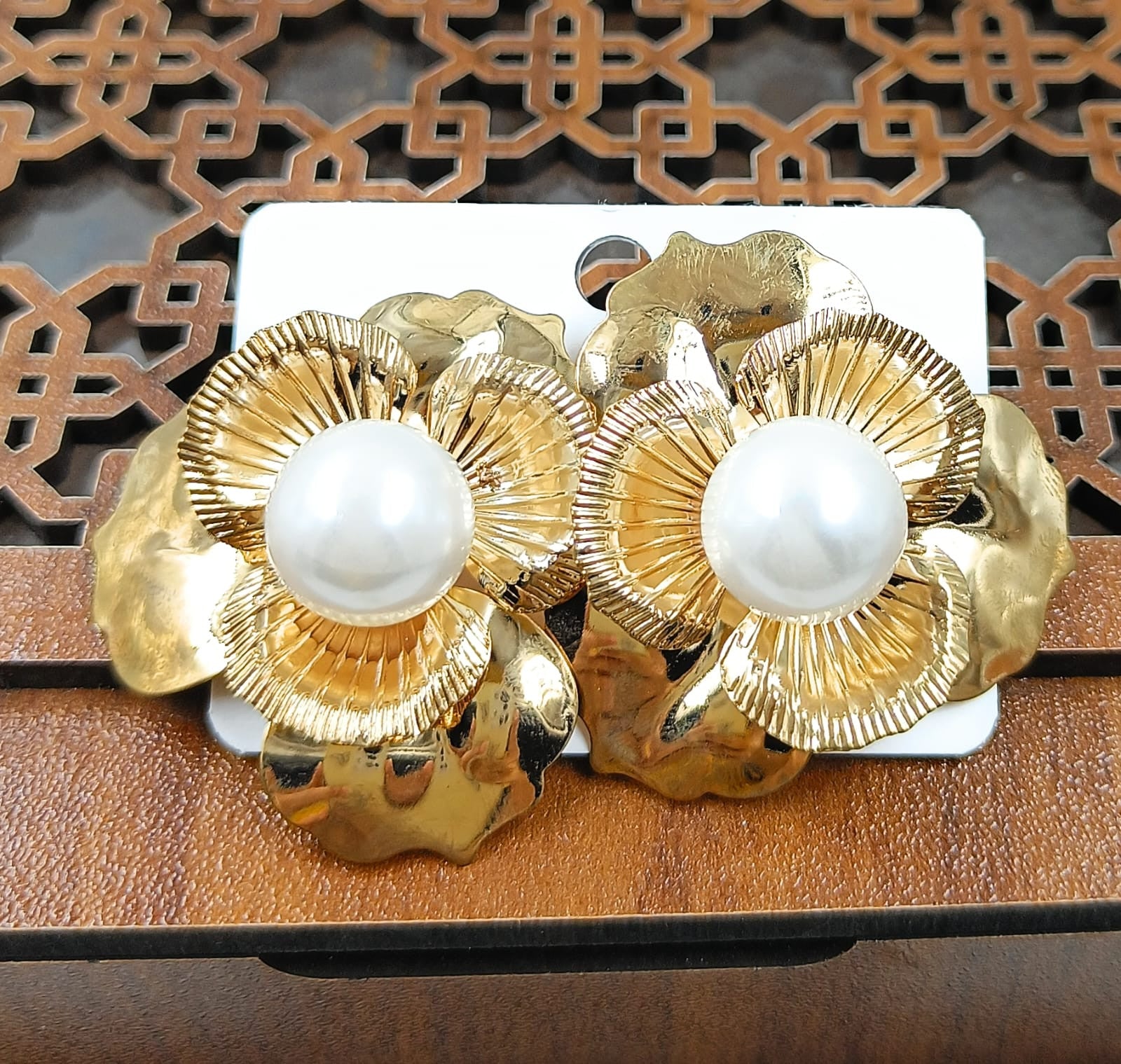 Divine Hue Antitarnish Stud Earing