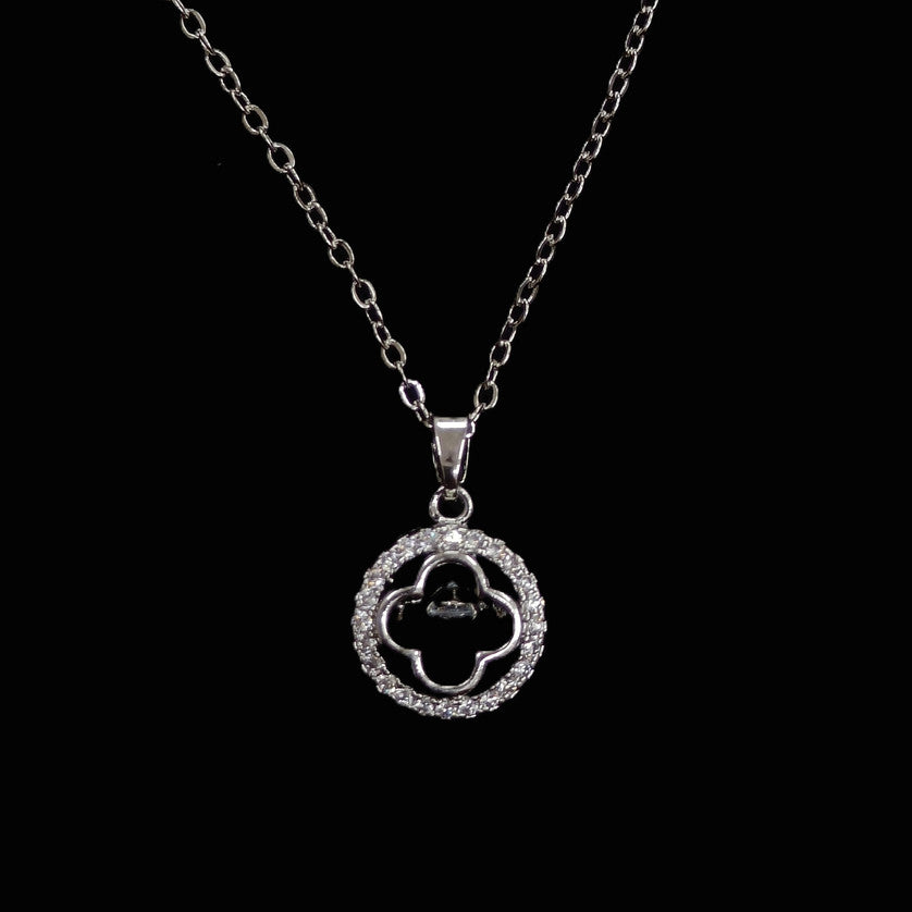 Subtle Shine Pendant Chain Necklace