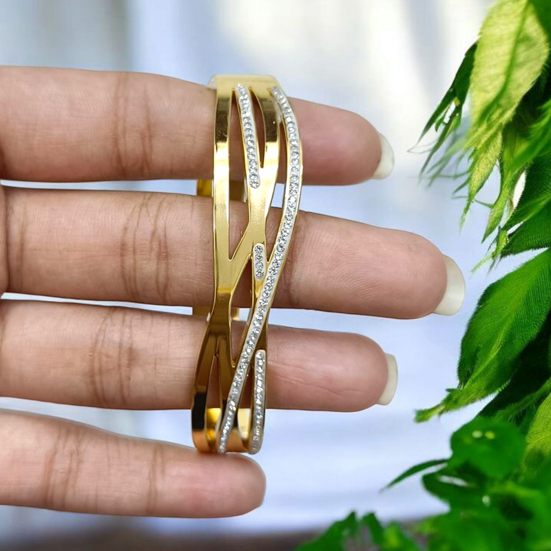 Luxury Gold-Plated Imported Charm Imported Kada Bracelet for Women and Girls