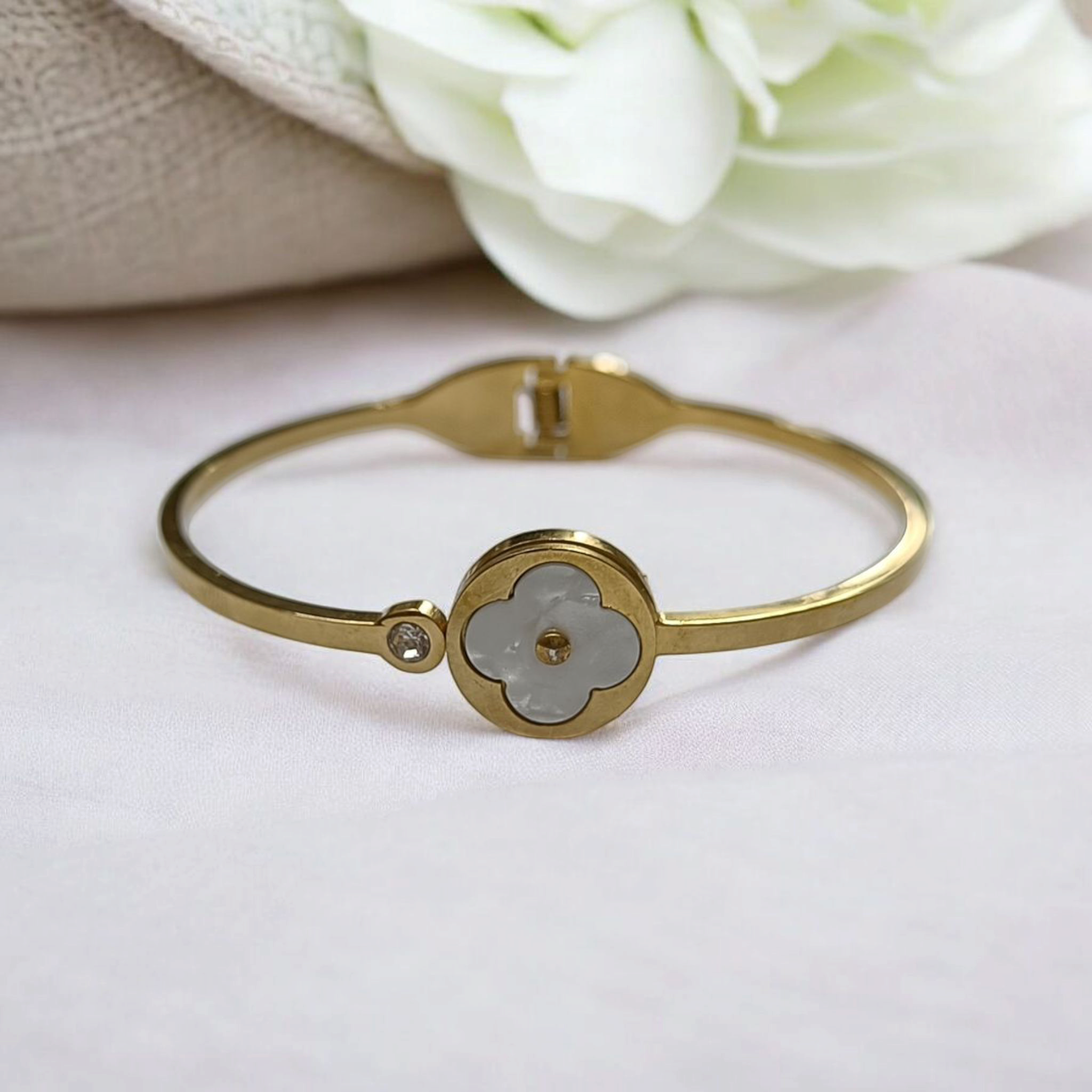 Trendy Trendy Western Imported Kada Bracelet for Women and Girls