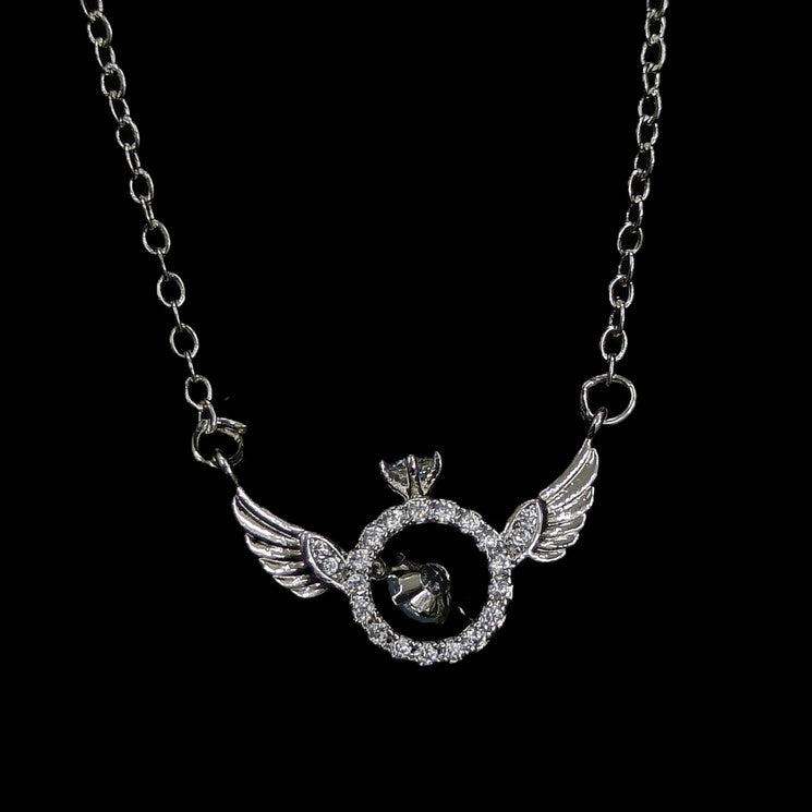 Trendy Look Pendant Chain Necklace