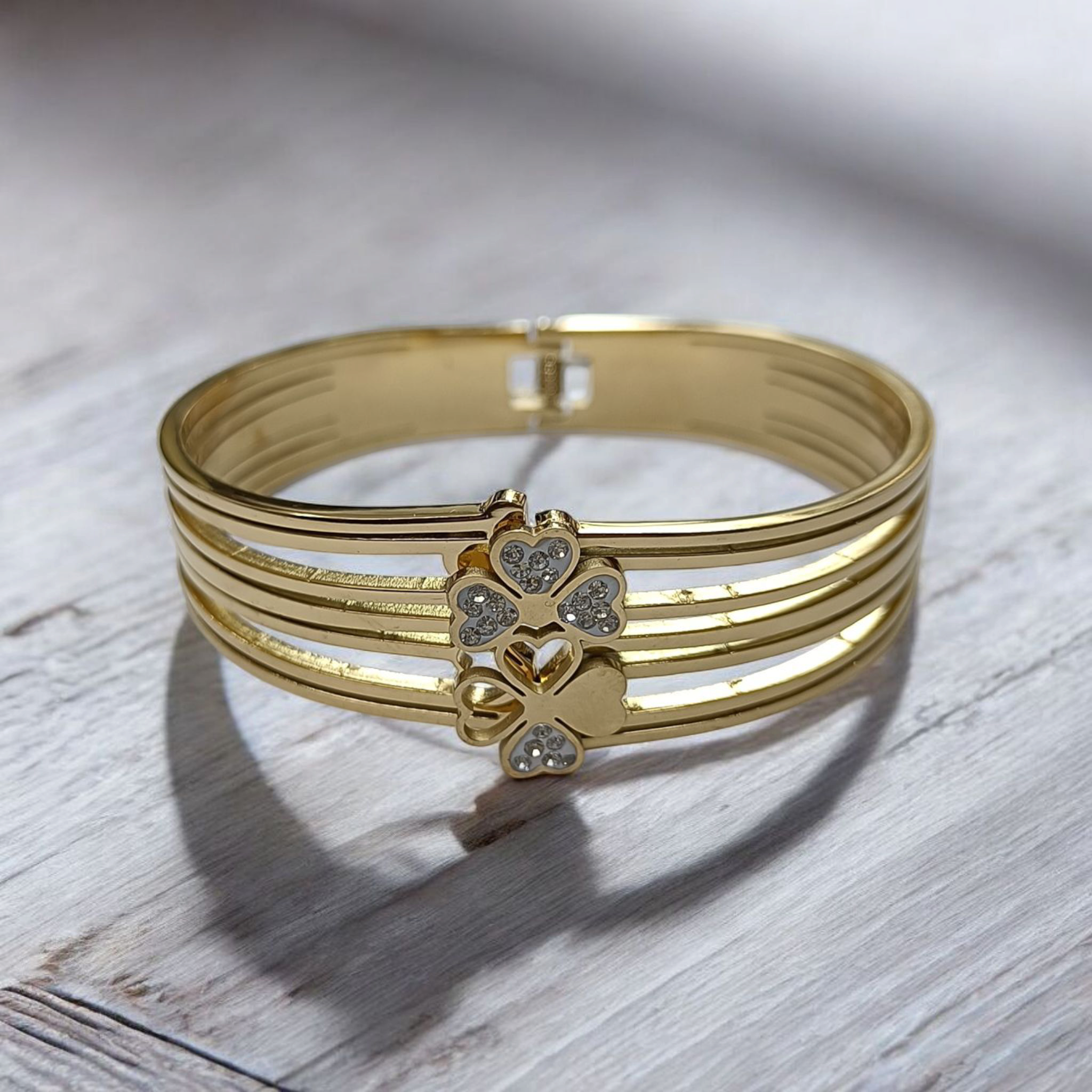 Rich Lovely Western Imported Kada Bracelet for Women and Girls