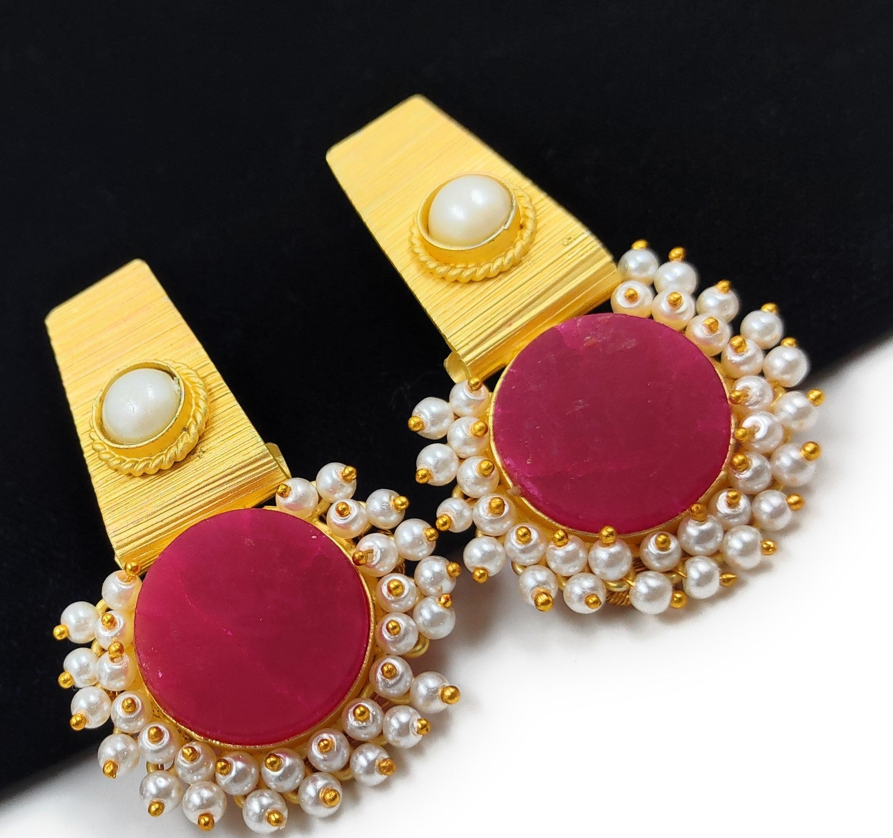 Subtle Finish Classy Earing