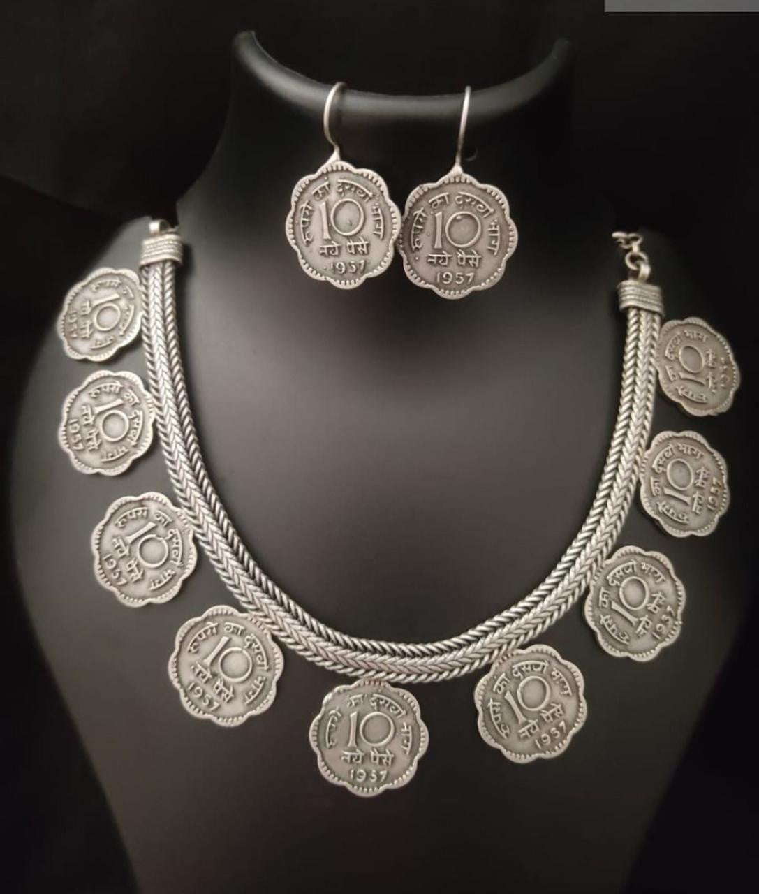 Dazzling Delight Stylish Oxidise Necklace Set