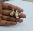 Elegant Golden Teardrop Earring
