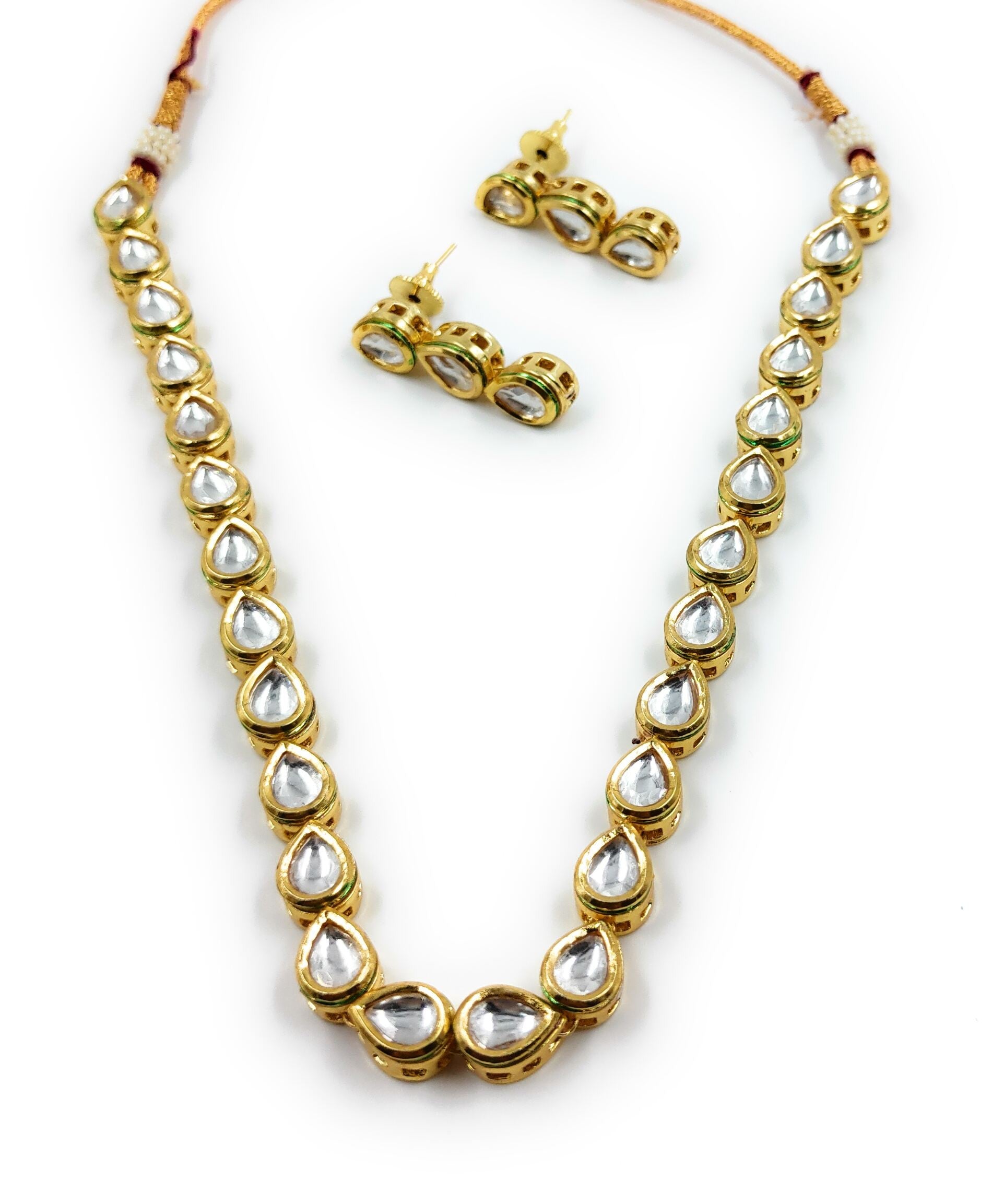 Single Line Kundan Set With Back Meenawork (K1 LEAF)
