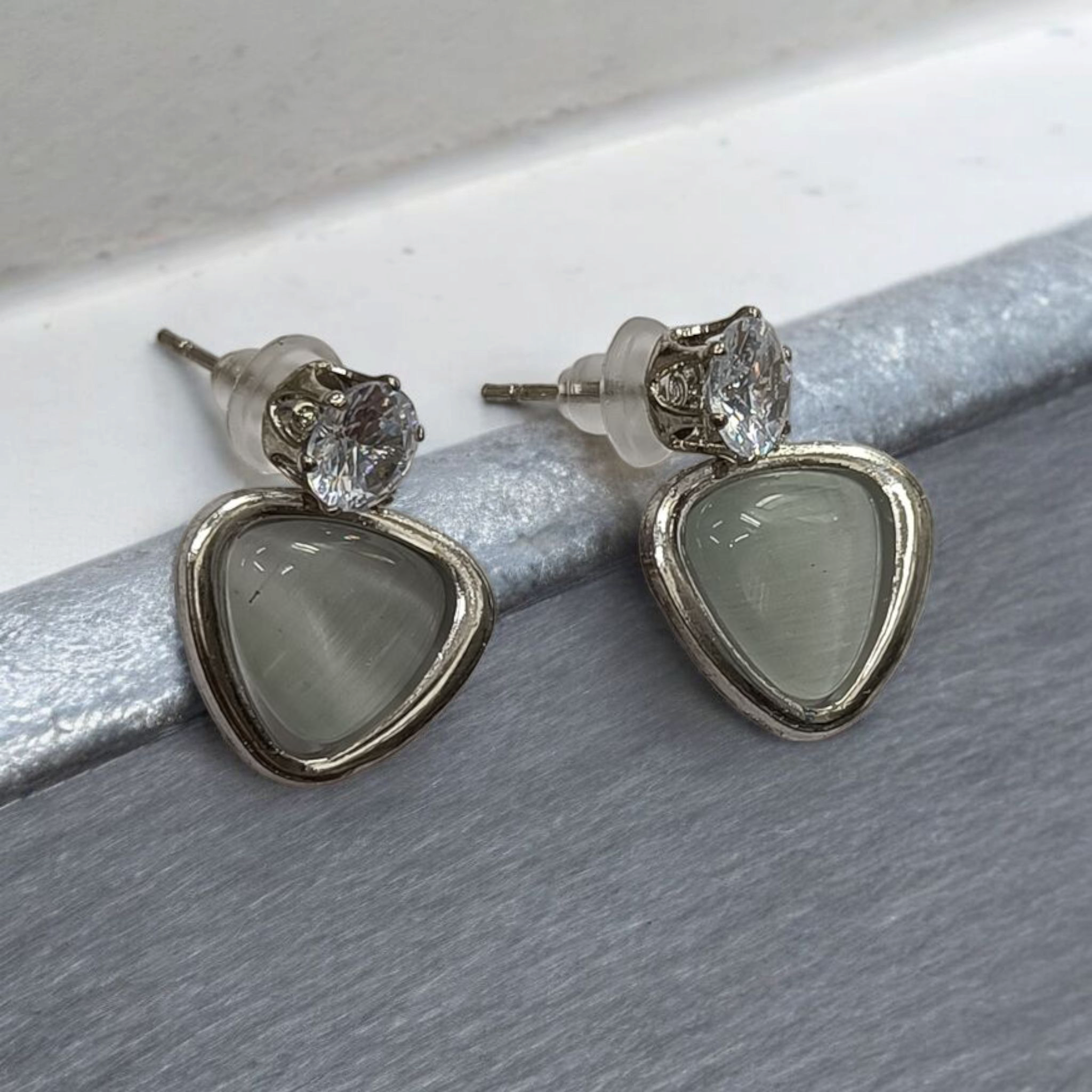 Authentic Trendy Silver Teardrop Earring