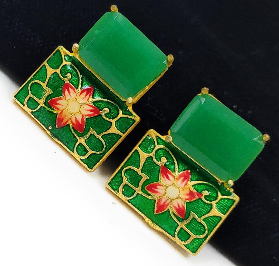 Trendy Feel Classy Earing