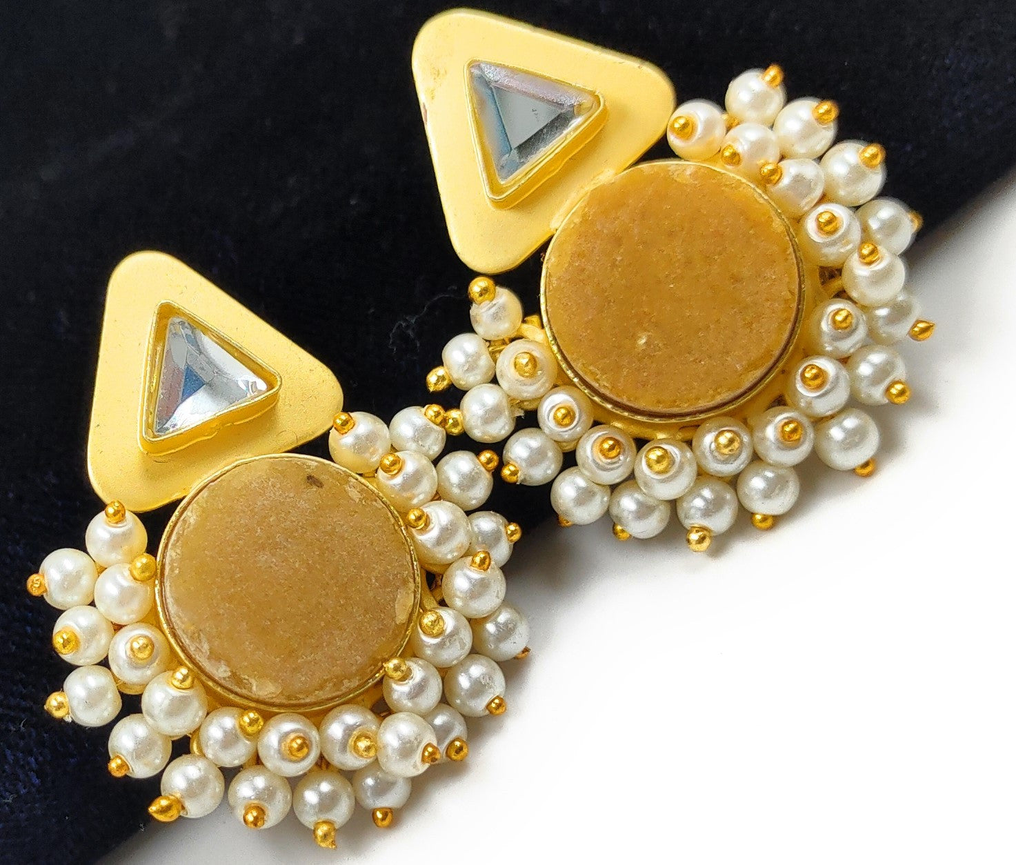 Festive Pattern Elegant Earing