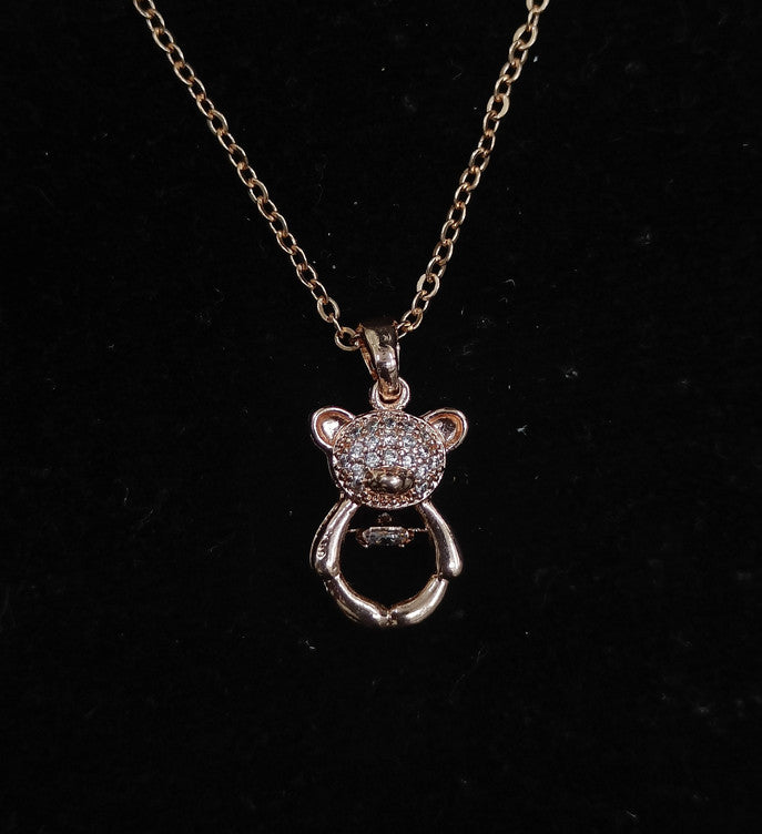 Sophisticated Essence Pendant Chain Necklace