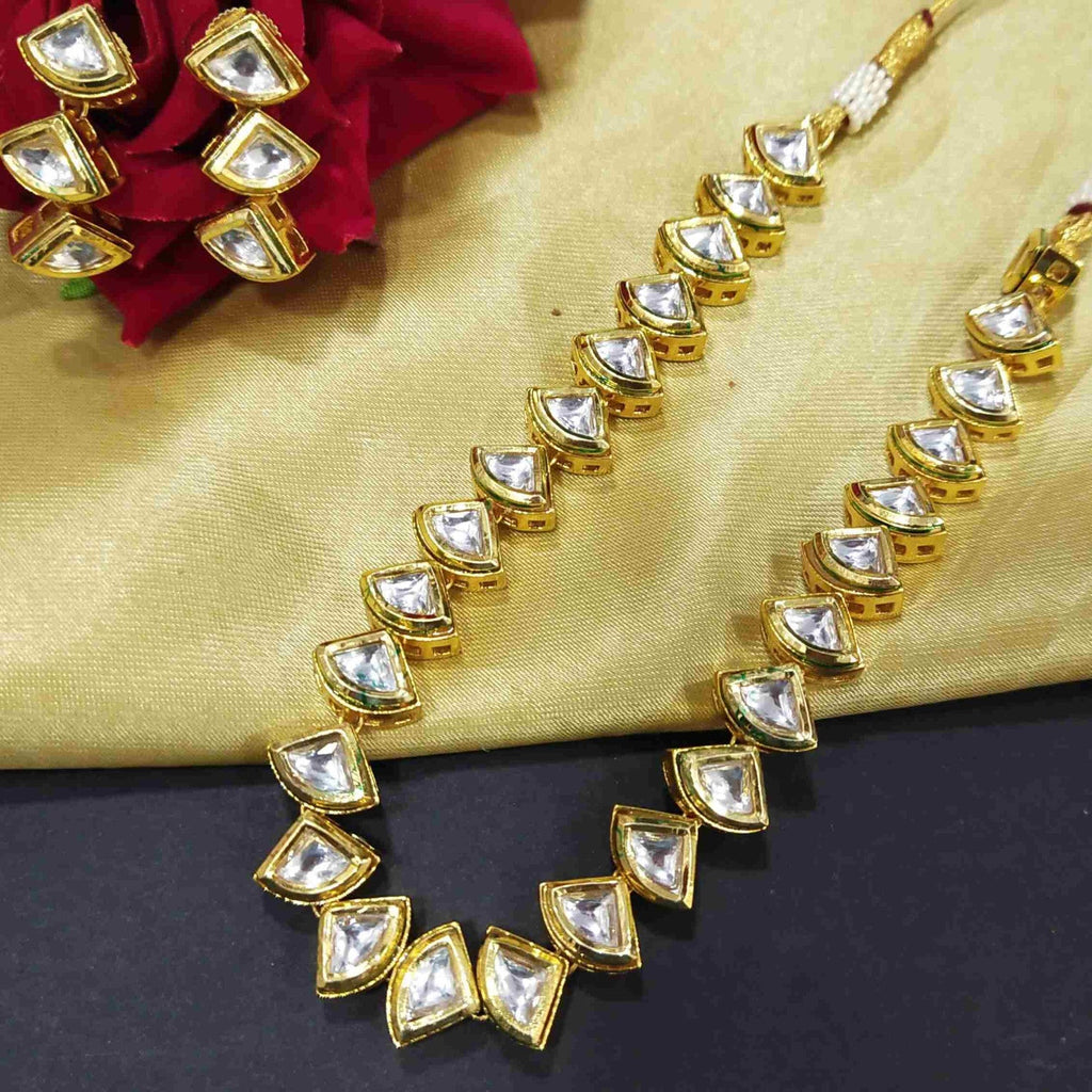 Single Line Kundan Set With Back Meenawork (K1 TRIANGLE)