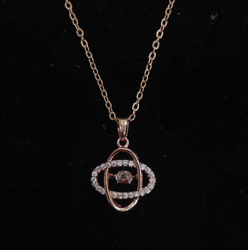 Subtle Rhythm Pendant Chain Necklace