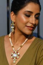 Gorgeous Twist Kundan Long Necklace set