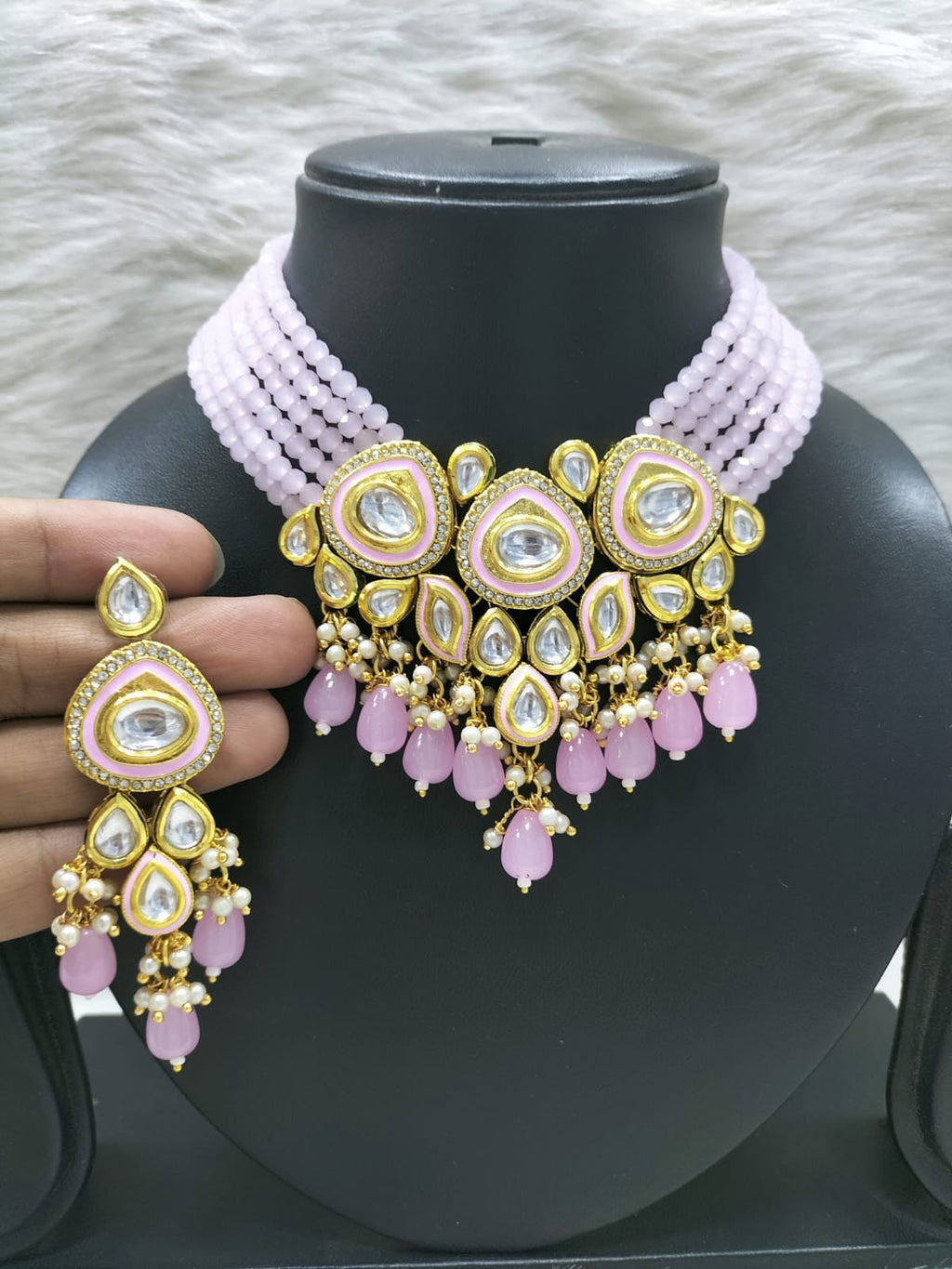 Premium Quality Kundan Choker Necklace set