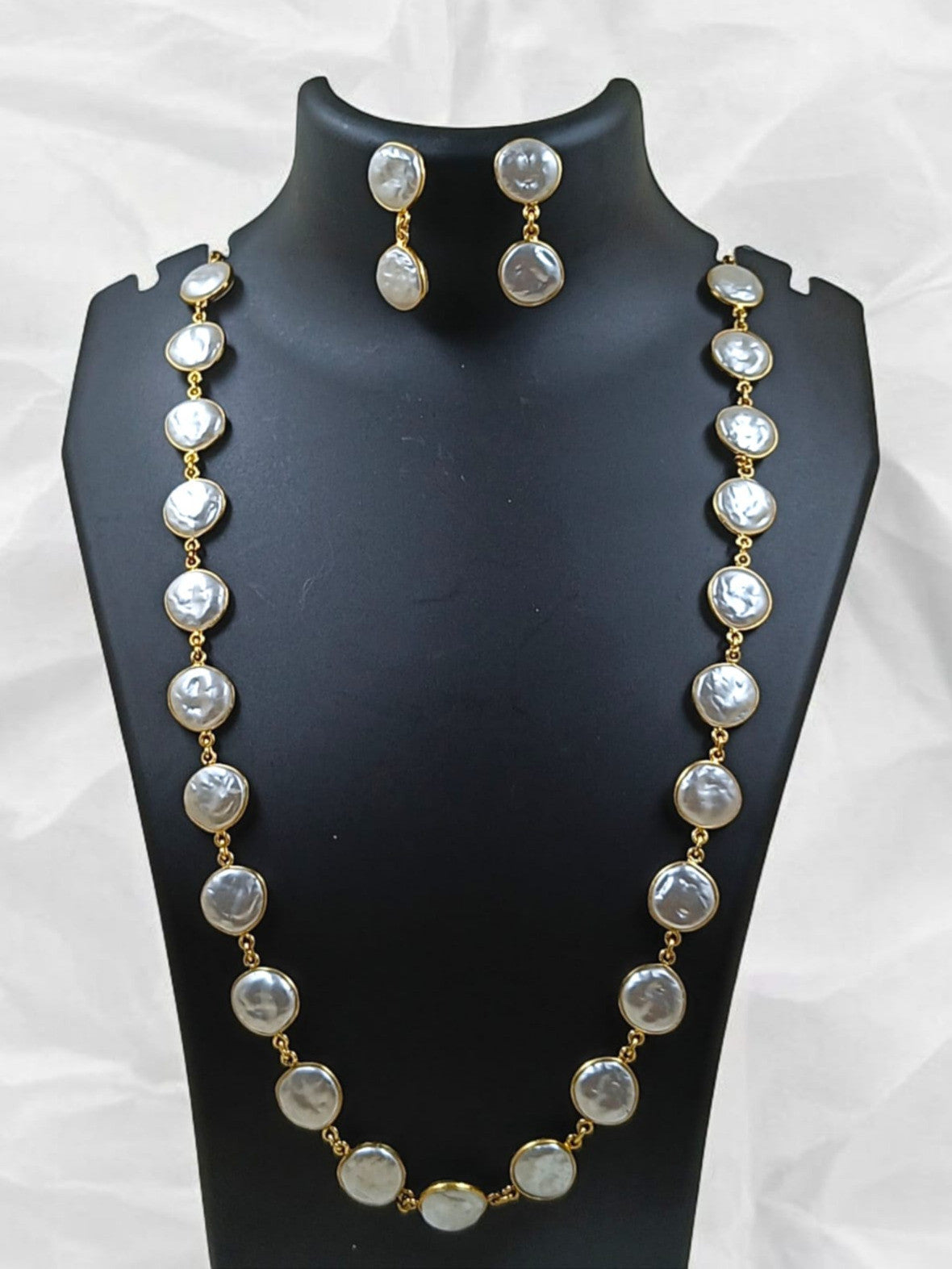 Elegant Elegance Round Bead Necklace Set