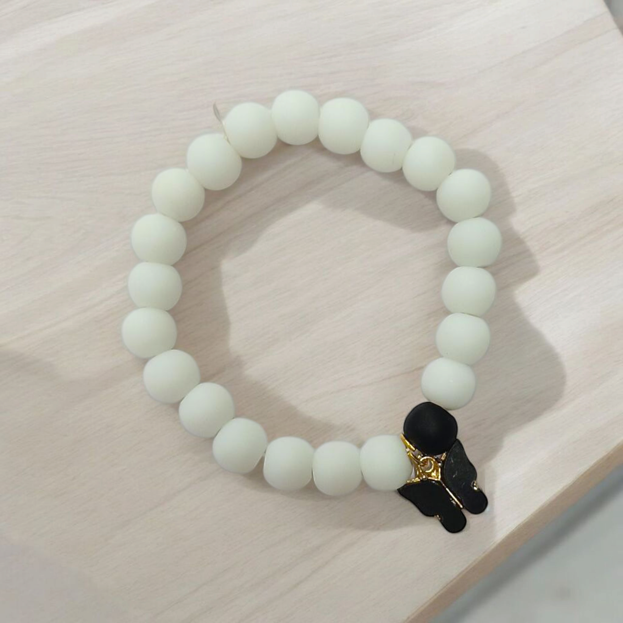 Sparkling Beauty Butterfly White Beads Bracelet for Women and Girls